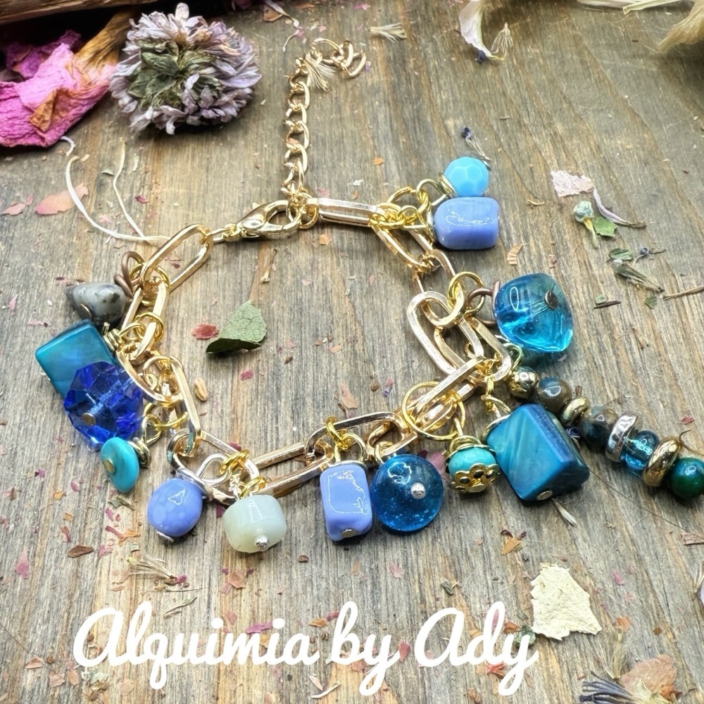 Alquimia Gold and Blue Gemstone Bracelet